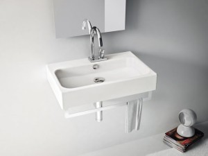 soluzioni arredamento bagno piccolo